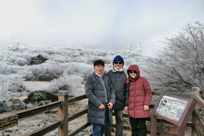 Jeju Private Tour Couple Package to All Area of Jeju Island