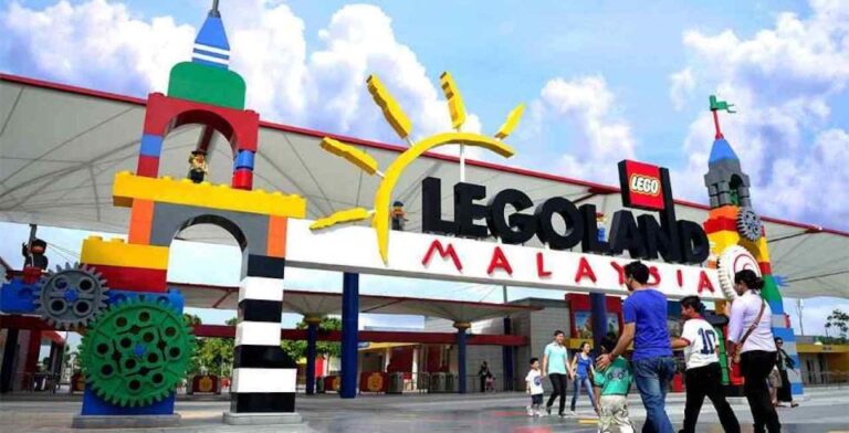 Johor: SEA LIFE at Legoland Admission Ticket