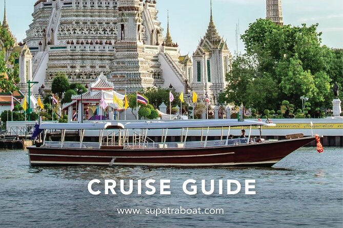 Journey Along the Chao Phraya River 1-Hour Boat Charter
