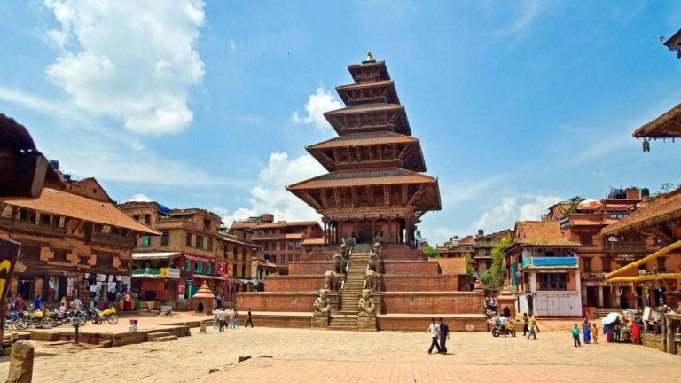 Kathmandu Valley Tour: Day Tour Around World Heritage Sites