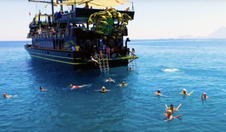 Kemer/Antalya/Belek/Kundu : Exciting Pirate Ship Adventure