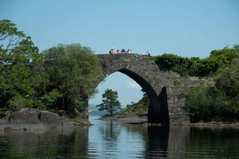Killarney: Gap of Dunloe Walking and Boat Tour