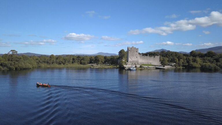 Killarney: Lakes of Killarney Boat Tour With Transfer