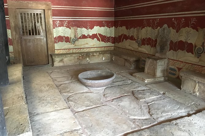 Knossos Palace Skip-the-Line Ticket (Private Guided Tour)
