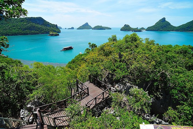 Koh Samui to Angthong Marine Park Cruise Tour By Red Baron Chinese Sailboat