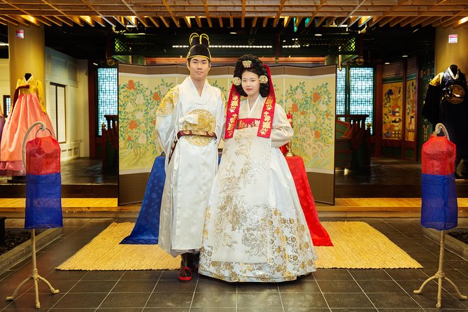 1 korean traditional wedding mi Korean Traditional Wedding_Mi