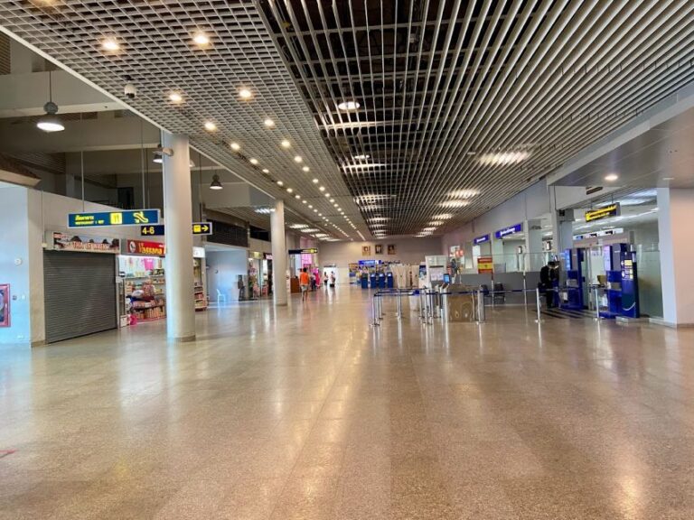 Krabi International Airport: VIP Meet & Greet Service