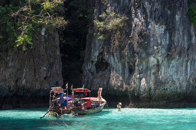 Krabi to Phi Phi Islands by Speedboat