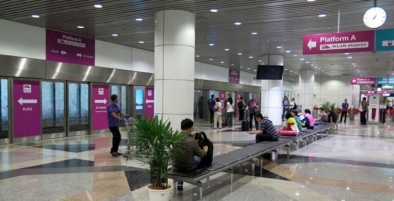 Kuala Lumpur Airport: Train Transfer To/From KL Sentral