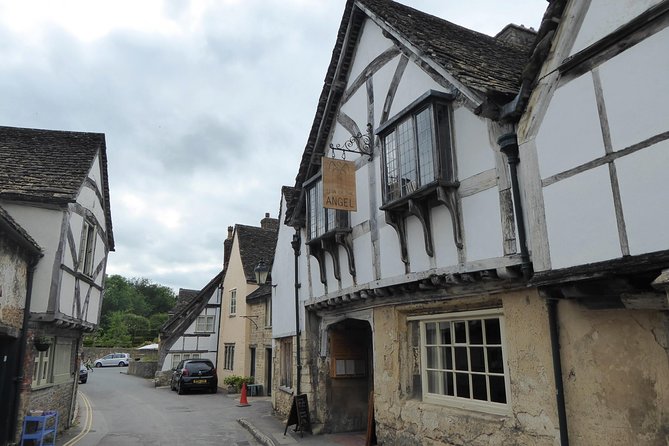 Lacock and Castle Combe – Afternoon Private Tour