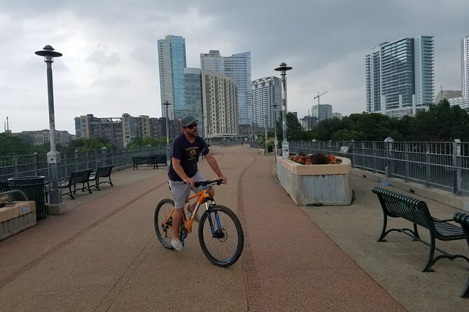 Lady Bird Lake Bike Tour in Austin