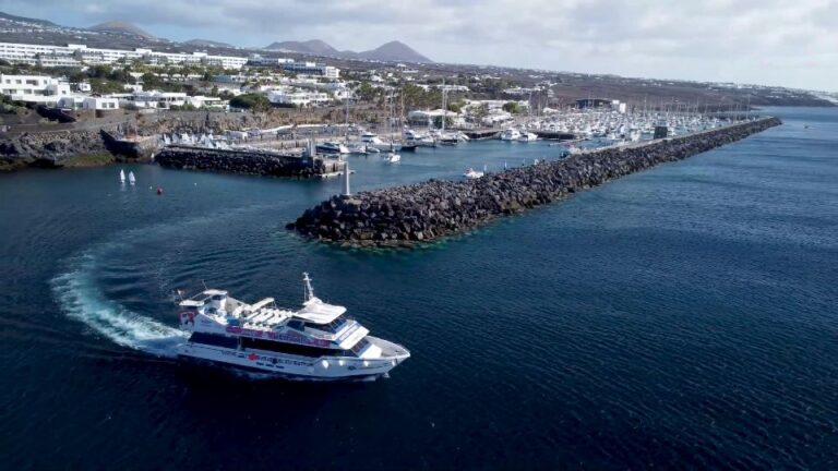 Lanzarote: Puerto Del Carmen & Puerto Calero Boat Transfer