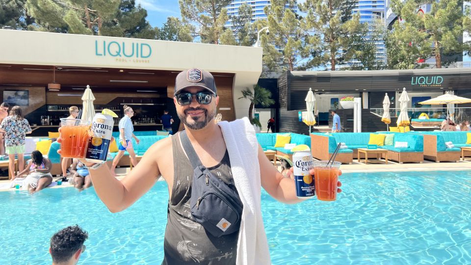 Las Vegas: Skip-the-Line Pool Party Tour