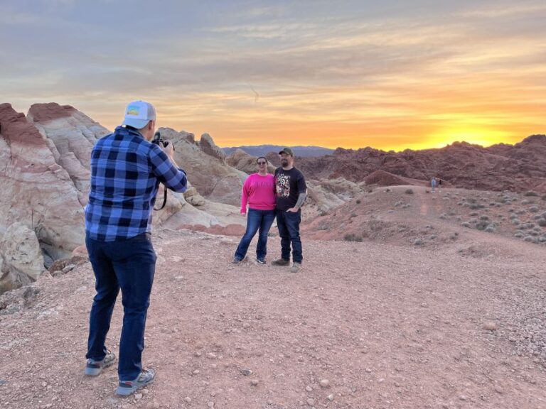 Las Vegas: Valley of Fire Sunset Tour With Hotel Transfers