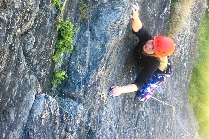 1 lead climbing wanaka full day Lead Climbing Wanaka - Full Day