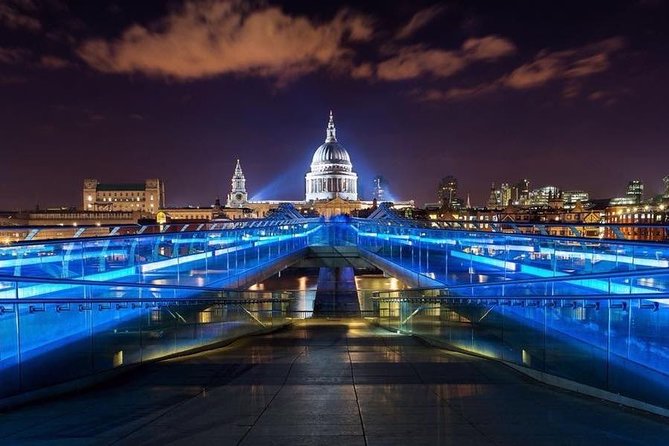 Light Up London: Private 2-Hour Night Tour in a Black Cab