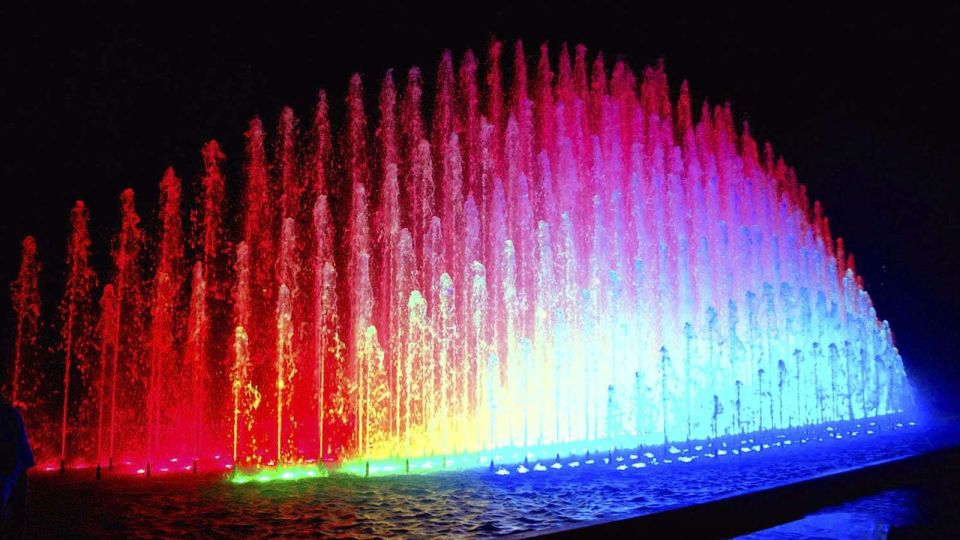 1 lima 3 hour magic water circuit and fantasy fountain show Lima: 3-Hour Magic Water Circuit and Fantasy Fountain Show