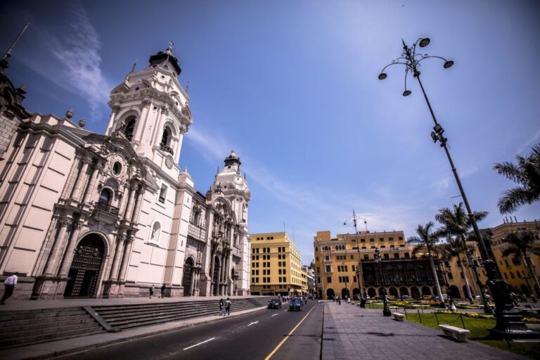Lima: City Tour and Larco Museum