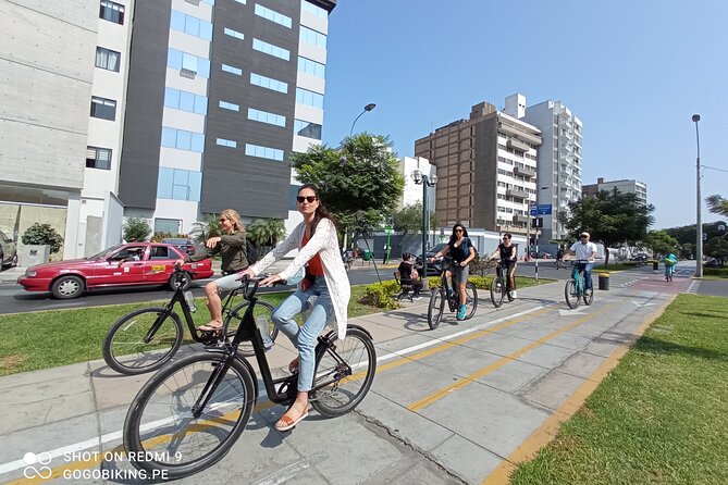 Lima, Peru Self-Guided Bike Tour of Top Neighborhoods