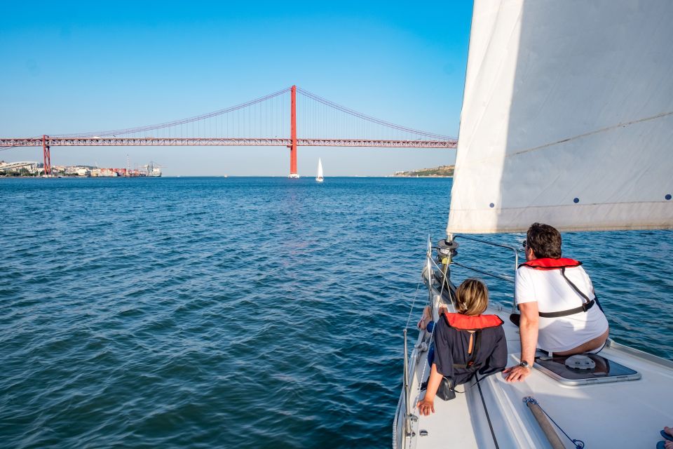 1 lisbon 1 or 2 hour cruise along the tagus river Lisbon: 1 or 2-Hour Cruise Along the Tagus River