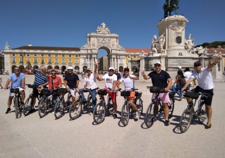 Lisbon: Downtown E-Bike Guided Tour