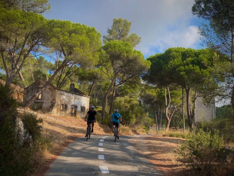 Lisbon: E-Bike Trip From the Sintra Mountains to Cascais Sea