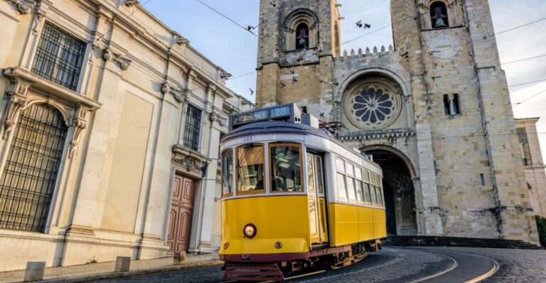 Lisbon Private Full Day Tour – History, Local Life & Food