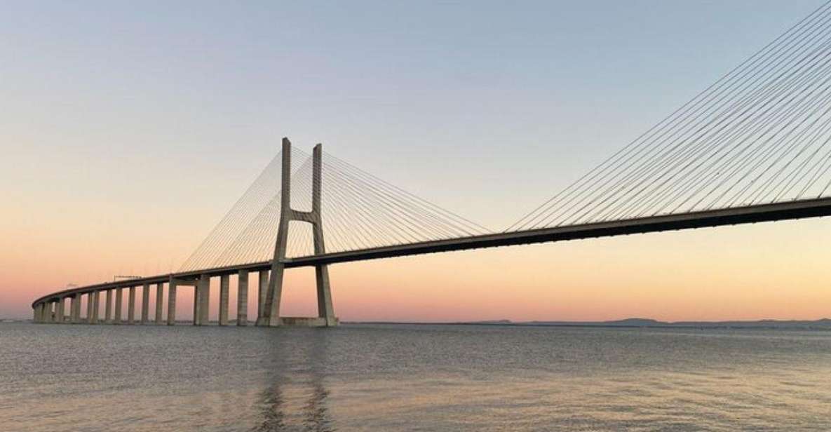 Lisbon: Private Gastronomic Tour Duas Pontes