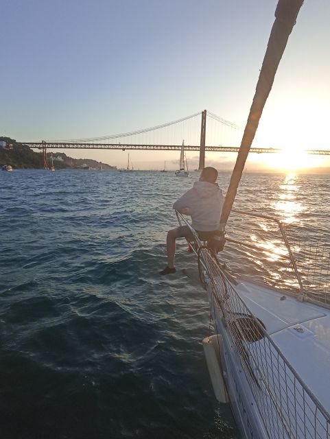 1 lisbon private sailboat tour on tagus river Lisbon: Private Sailboat Tour on Tagus River