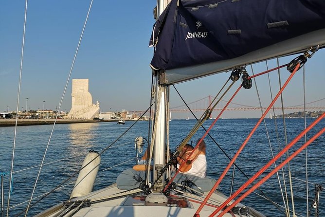 Lisbon Private Sailing Cruise, Drink Included (Options: 2h, 3h, 4h, 6h or 8h)