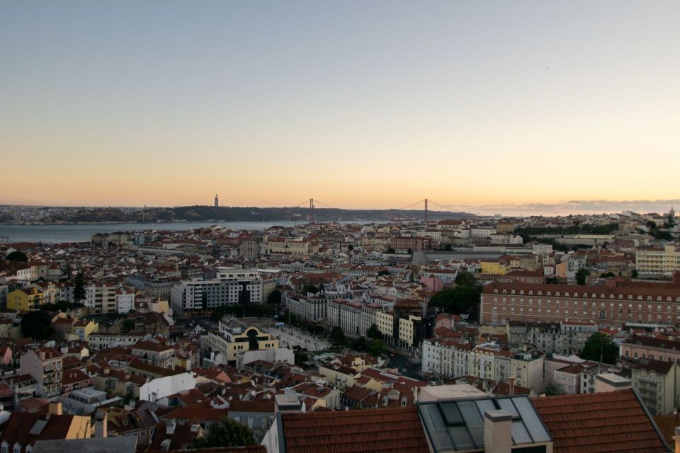 Lisbon: Private Walking Tour With Professional Photoshoot - Experience Highlights