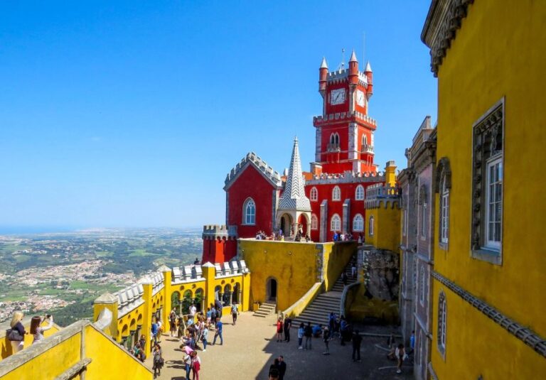 Lisbon: Sintra, Pena Palace, Cabo Da Roca & Cascais Day Trip