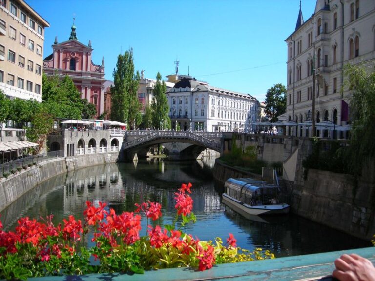 Ljubljana and Bled Lake: Full–Day Bus Tour From Trieste