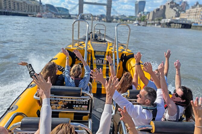 London Landmarks Sightseeing Tour & Speedboat Ride – 45 Minutes