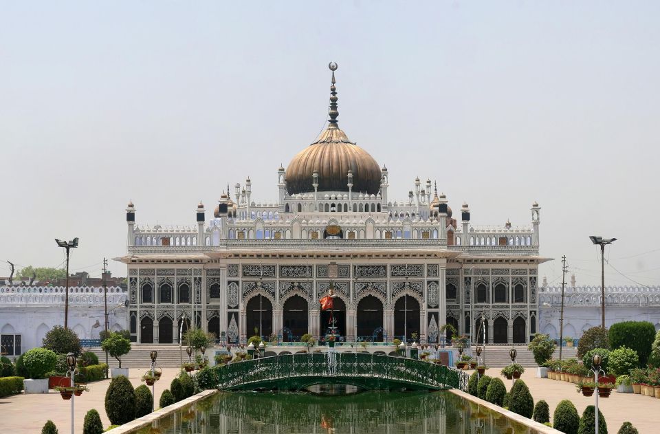 1 lucknow full day city tour Lucknow Full Day City Tour
