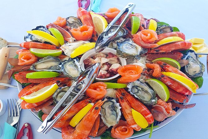 Luxe Seafood Package With Round Trip Ferry From Fremantle