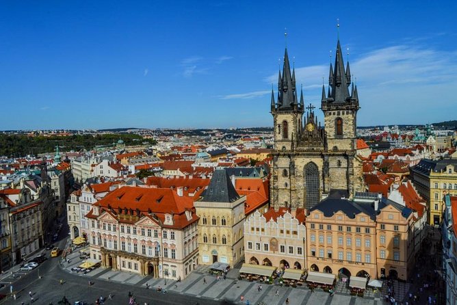 Luxury Private Transfer From Hotel to Prague Airport