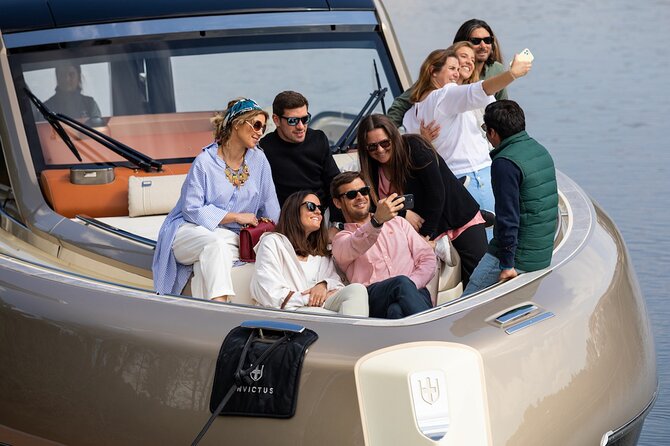 Luxury Yacht – Private Douro Cruise
