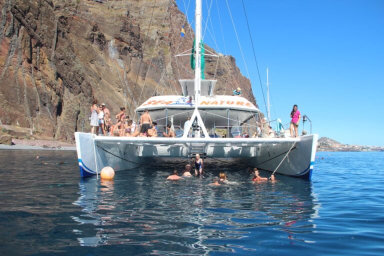 Madeira: Cabo Girão, Wines Experience and Dolphins Watching