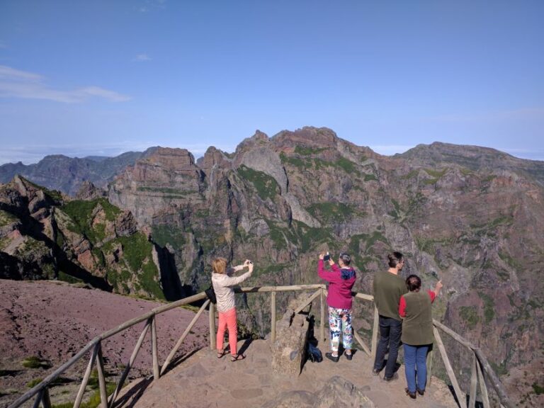 Madeira: Jeep Tour Pico Areeiro, Santa Cruz and Cristo Rei