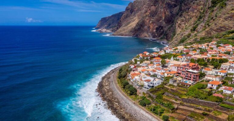 Madeira : Southwest Coast, Run & Anjos Waterfall 4×4 Tour