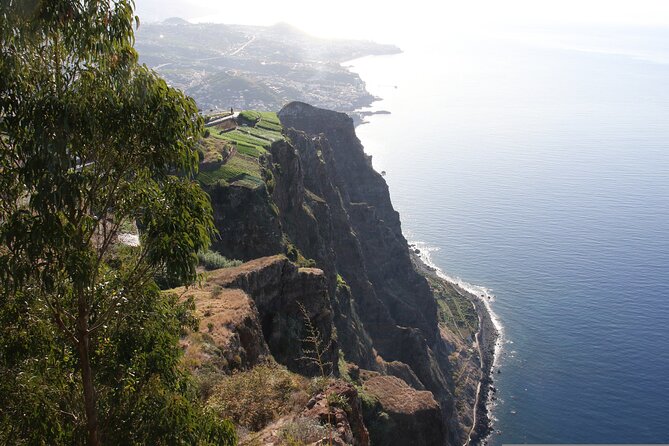 Madeira : West and East Mega Tour in 1 Day With Drinks and Snacks