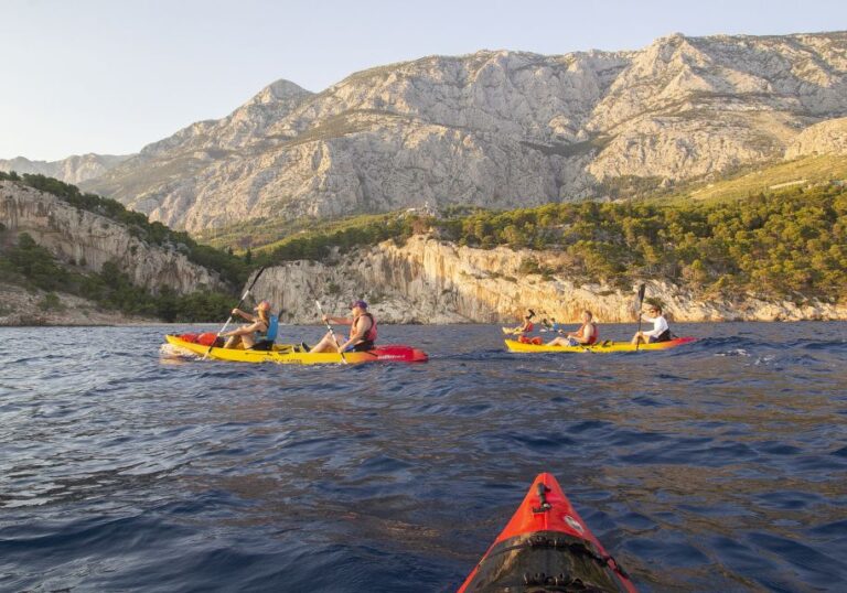 Makarska: Guided Sea Kayaking Tour With Snorkeling Stop