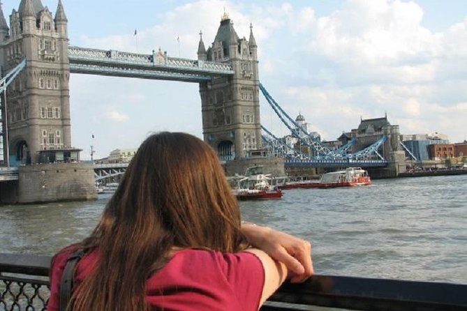 Mamma Mia! Child-Friendly Tower of London & Tower Bridge Tour