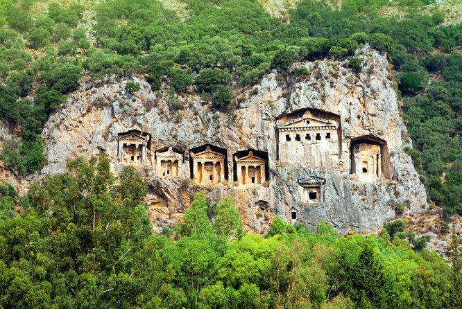 Marmaris Dalyan Tour By Boat With Famous Mud Baths & King Tombs