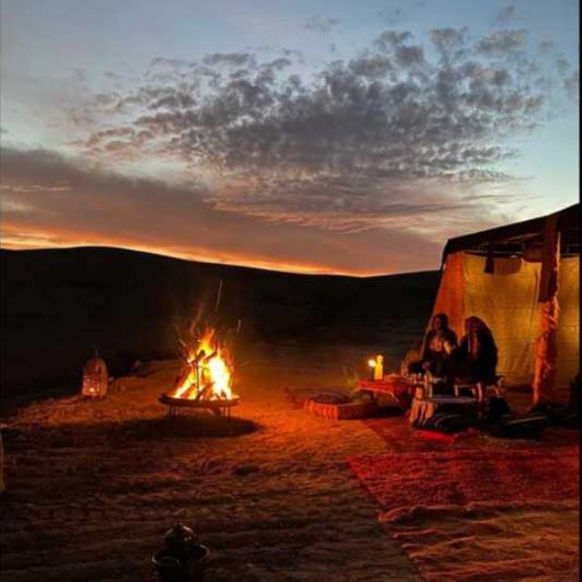 Marrakech: Agafay Desert Dinner With Music and Fire Show