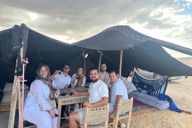 Marrakech : Agafay Desert Sunset Camel Ride & Magical Dinner Show