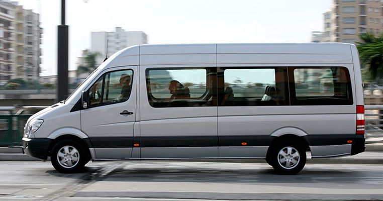 Marrakech: Private 1-Way Bus or Van Transfer to Agadir