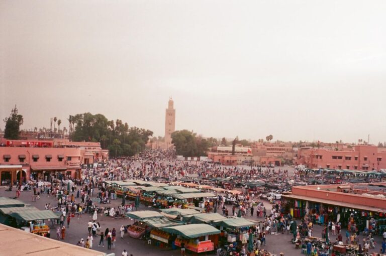 Marrakech Sightseeing With a Local Guide: Small Group Tour
