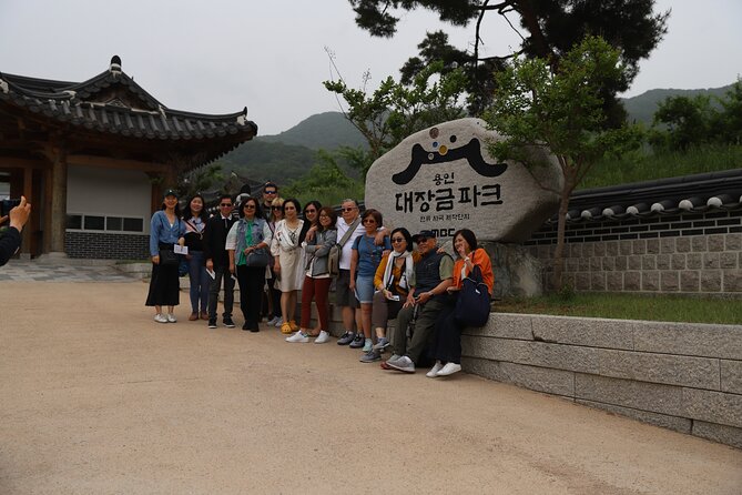 MBC Dae Jang Geum Park and Palace in Hanbok Tour